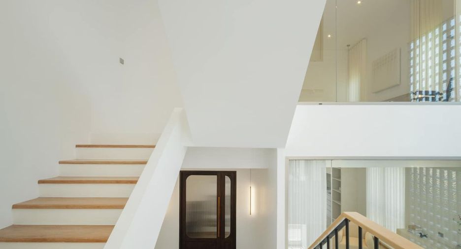 For sale 2 bedrooms house in Chatuchak, Bangkok