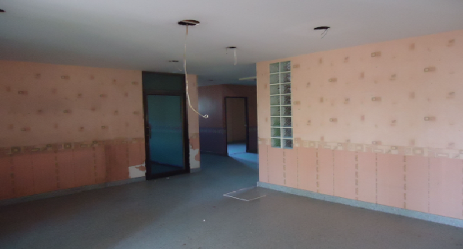 Casa en venta de 4 habitaciones en Ban Pho, Chachoengsao