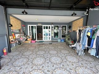 For sale 3 bed townhouse in Thanyaburi, Pathum Thani