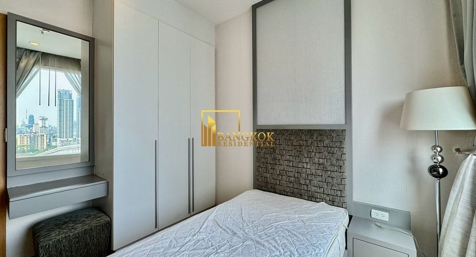 For rent 2 bedrooms condo in Khlong Toei, Bangkok