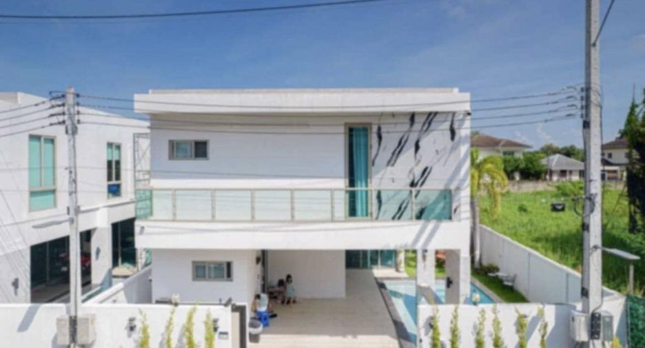 Haus zum Kauf mit 4 Zimmer in San Sai, Chiang Mai