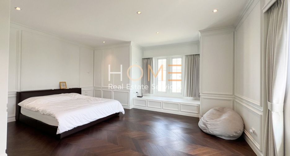 For sale 4 bedrooms house in Bang Khae, Bangkok