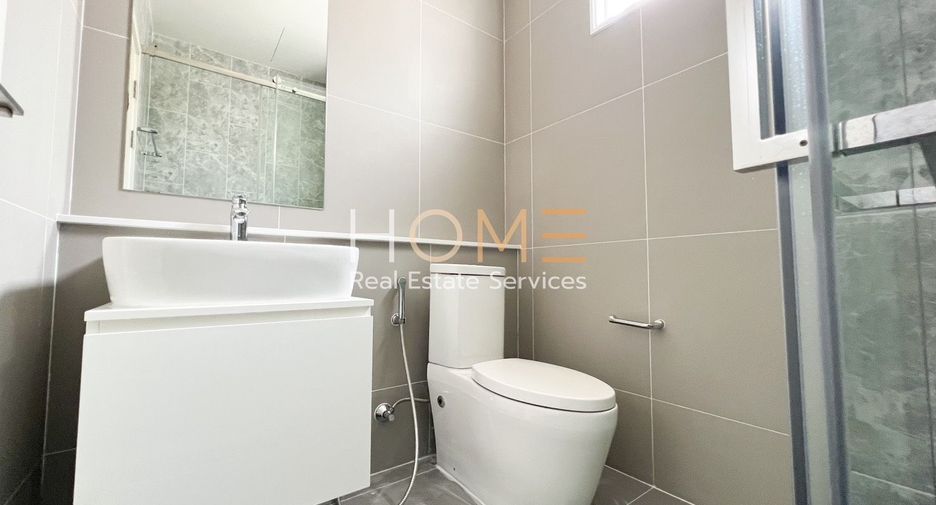 For sale 4 bedrooms house in Bang Khae, Bangkok