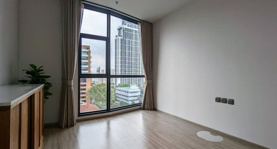 À vendre 2 chambres condo à Watthana, Bangkok