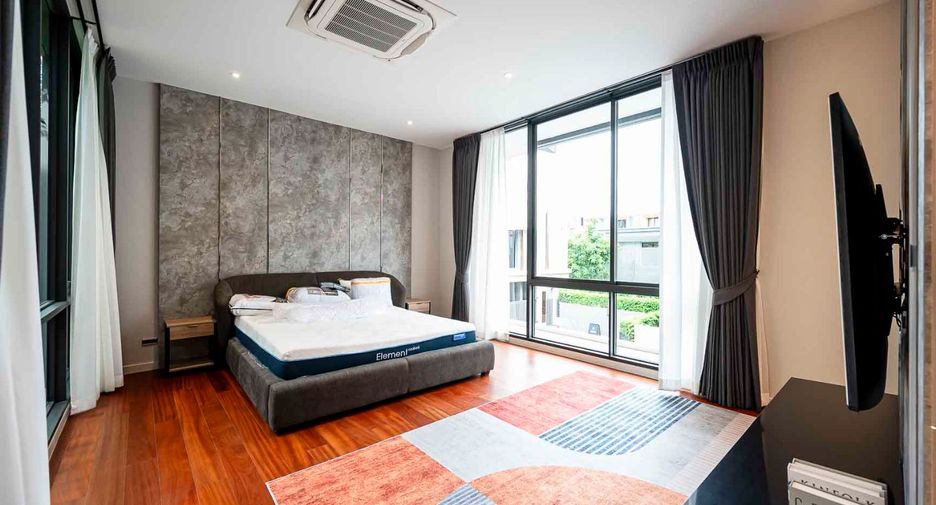 For rent 4 bedrooms house in Suan Luang, Bangkok