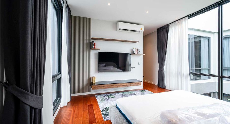 For rent 4 bedrooms house in Suan Luang, Bangkok