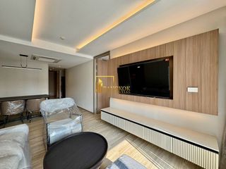 For rent 2 bedrooms apartment in Watthana, Bangkok