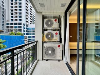 For rent 2 bedrooms apartment in Watthana, Bangkok