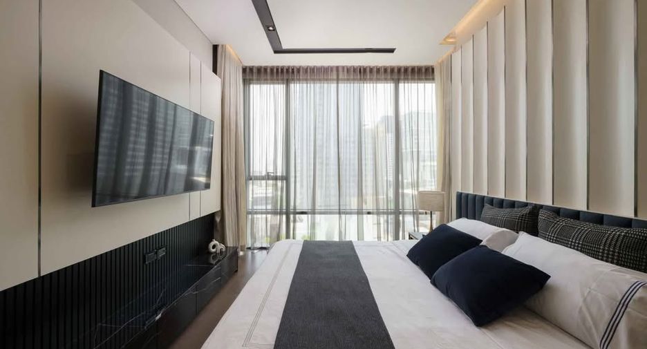 For rent and for sale 2 bedrooms condo in Watthana, Bangkok