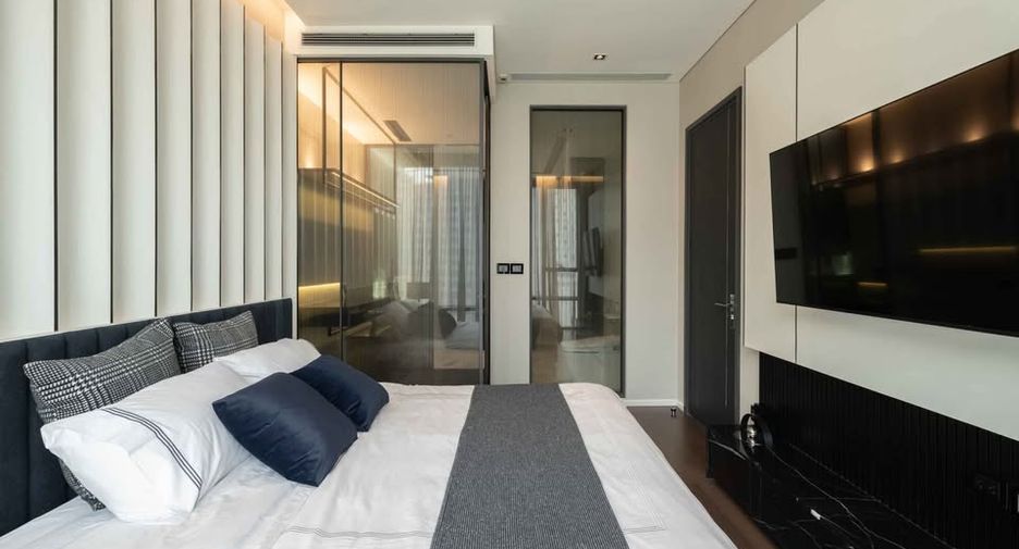 For rent and for sale 2 bedrooms condo in Watthana, Bangkok