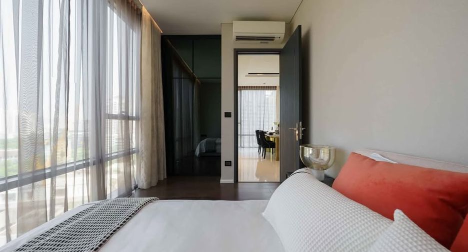 For rent and for sale 2 bedrooms condo in Watthana, Bangkok