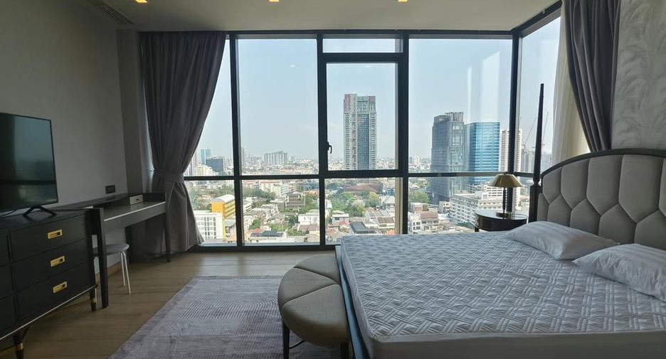 For rent and for sale 2 bedrooms condo in Watthana, Bangkok