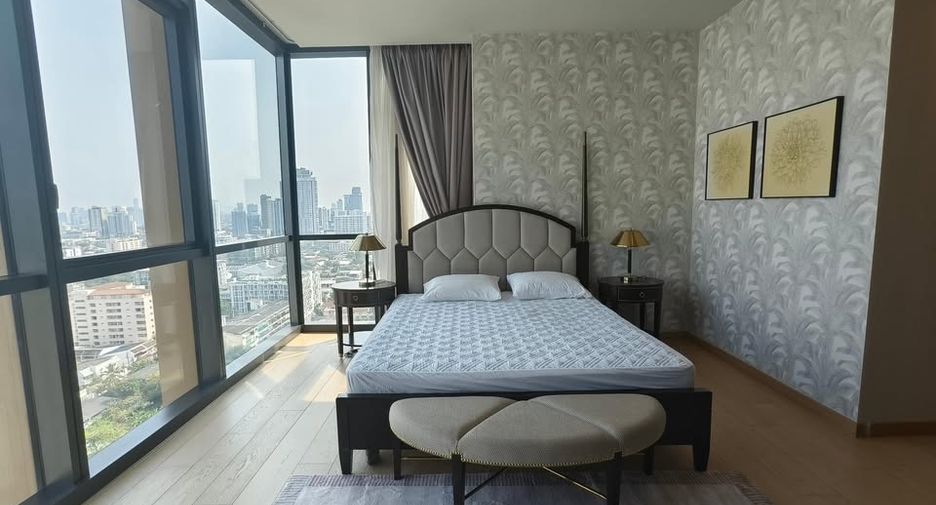 For rent and for sale 2 bedrooms condo in Watthana, Bangkok