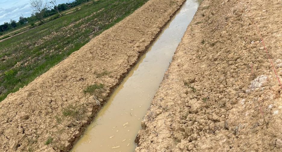 Terreno en venta en Si Satchanalai, Sukhothai