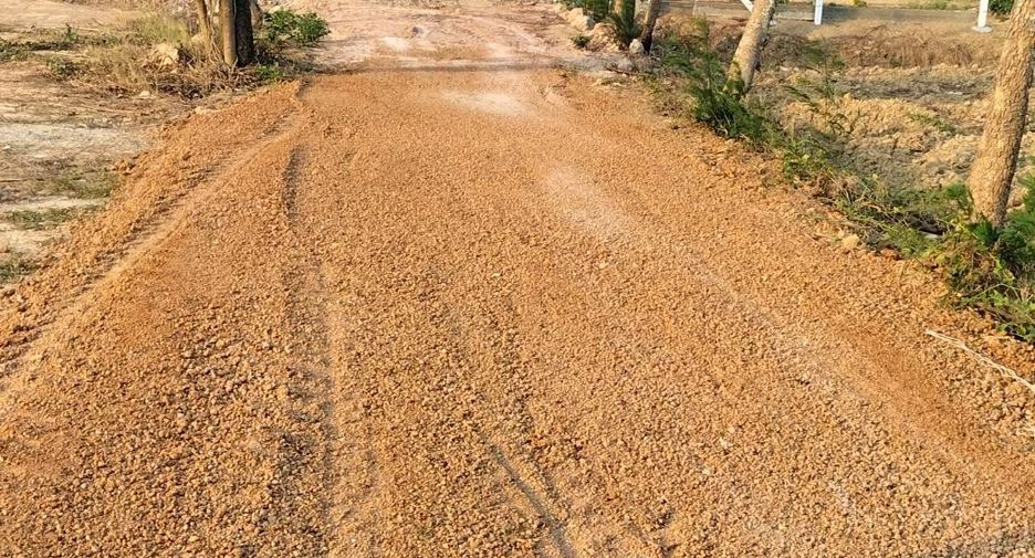 Terreno en venta en Si Satchanalai, Sukhothai