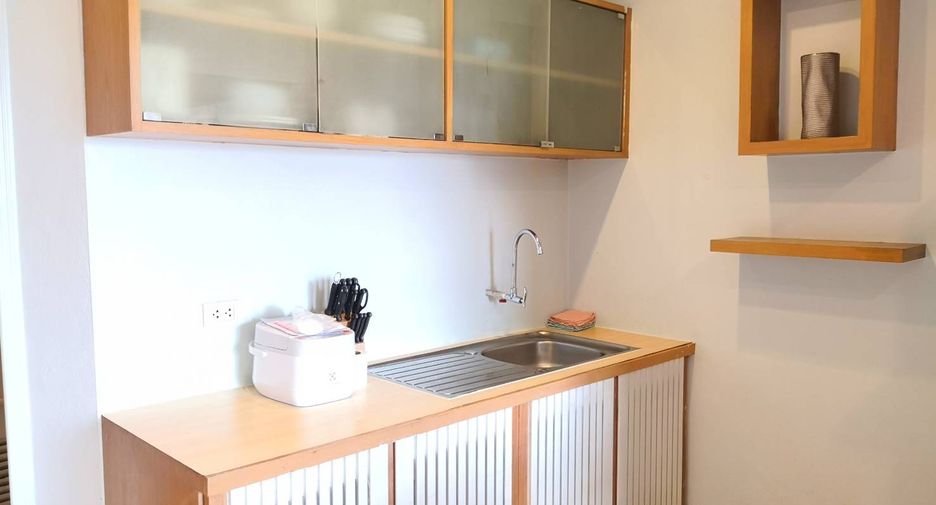For rent 2 bedrooms condo in Mueang Chiang Mai, Chiang Mai