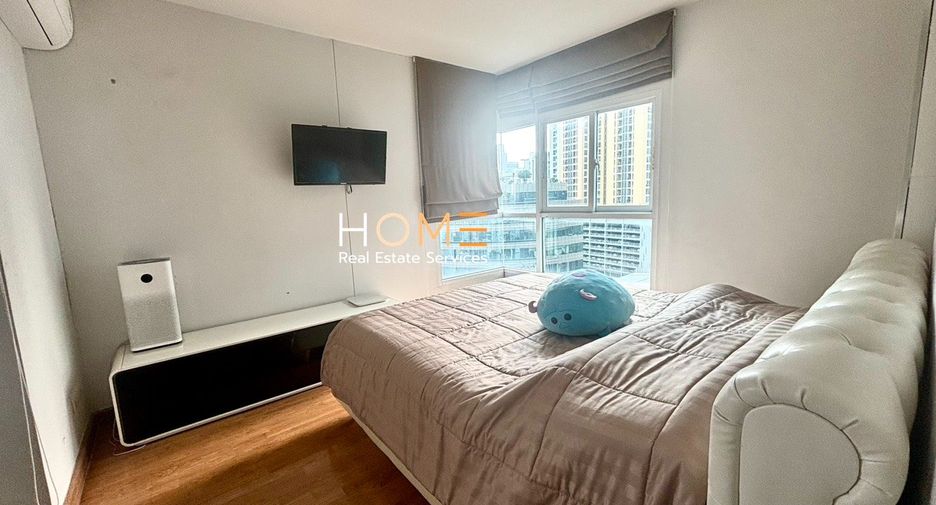 À vendre 2 chambres condo à Watthana, Bangkok
