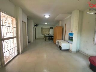 For rent そして for sale 3 Beds house in Lam Luk Ka, Pathum Thani