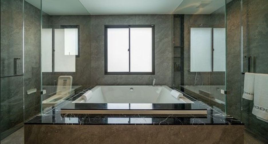 For sale 5 bedrooms house in Rat Burana, Bangkok