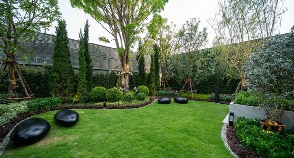 For sale 5 bedrooms house in Rat Burana, Bangkok