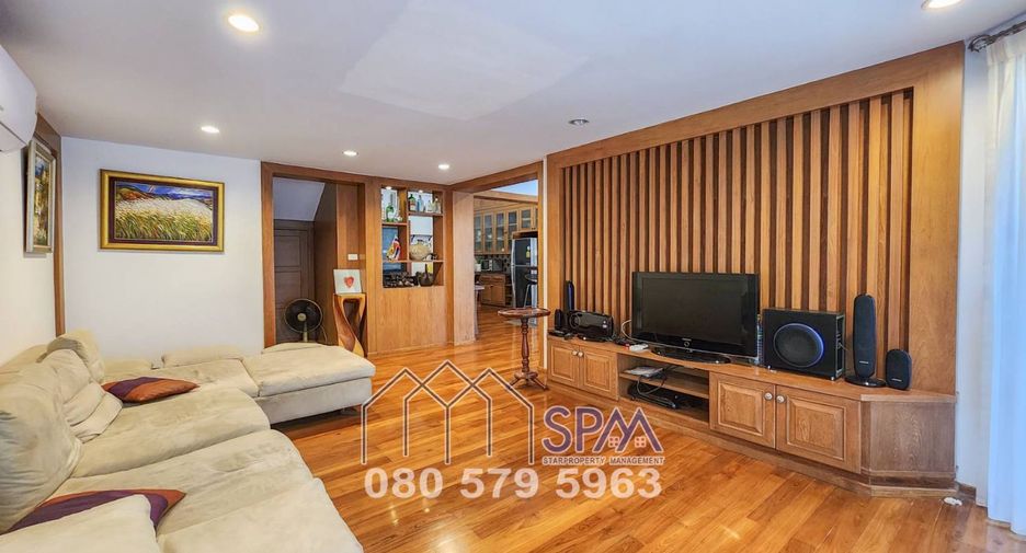 For sale 5 bedrooms townhouse in Hua Hin, Prachuap Khiri Khan