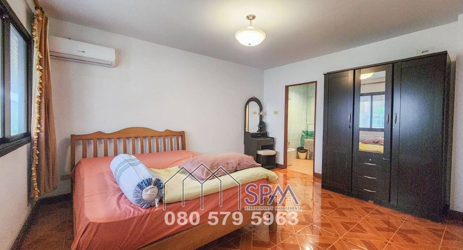 For sale 5 bedrooms townhouse in Hua Hin, Prachuap Khiri Khan