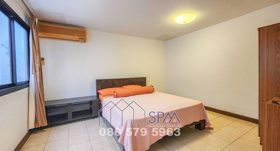 For sale 5 bedrooms townhouse in Hua Hin, Prachuap Khiri Khan