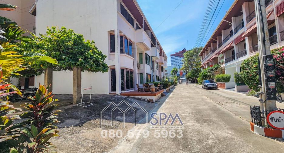 For sale 5 bedrooms townhouse in Hua Hin, Prachuap Khiri Khan