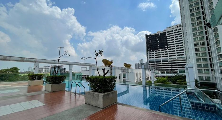 Condo en venta de 1 habitaciones en Huai Khwang, Bangkok