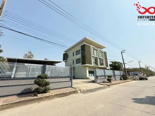For sale 2 bed office in Lat Krabang, Bangkok