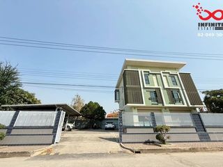 For sale 2 bed office in Lat Krabang, Bangkok