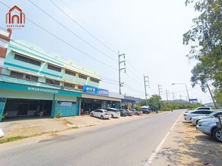 For sale retail Space in Tha Tako, Nakhon Sawan