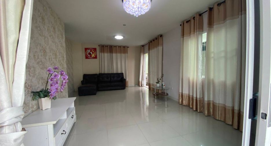 À vendre 3 chambres maison à Doi Saket, Chiang Mai