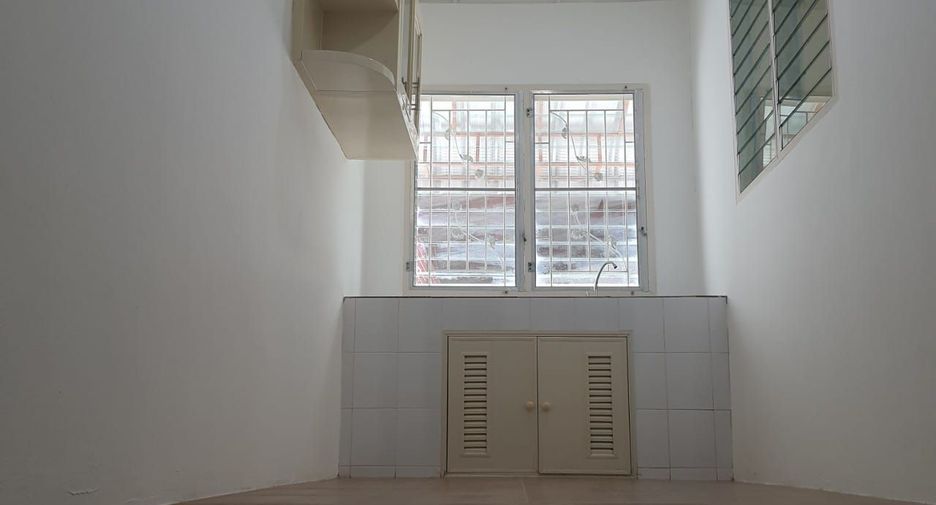 For sale 4 bedrooms house in San Sai, Chiang Mai