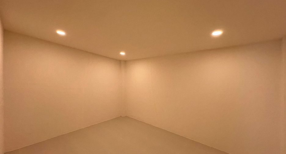 For sale 4 bedrooms house in San Sai, Chiang Mai
