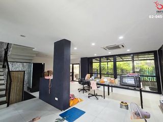 For sale 4 bed office in Pak Kret, Nonthaburi