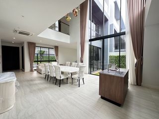 For rent 4 Beds house in Bang Kapi, Bangkok