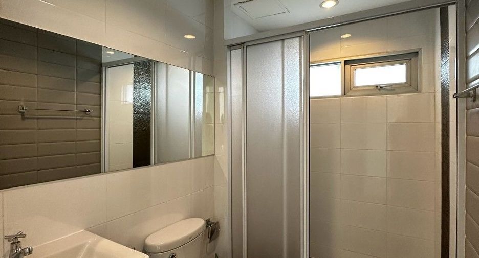For sale 1 bed condo in Pak Chong, Nakhon Ratchasima
