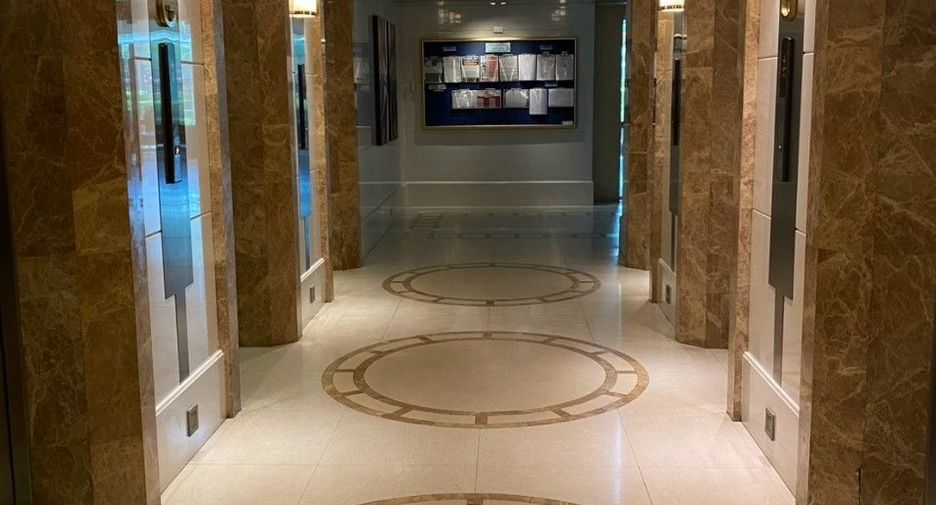 For sale 1 bed condo in Khlong San, Bangkok