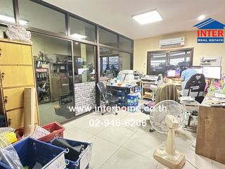 For sale 4 bed retail Space in Pak Kret, Nonthaburi