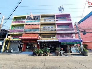 For sale 2 bed retail Space in Phra Pradaeng, Samut Prakan