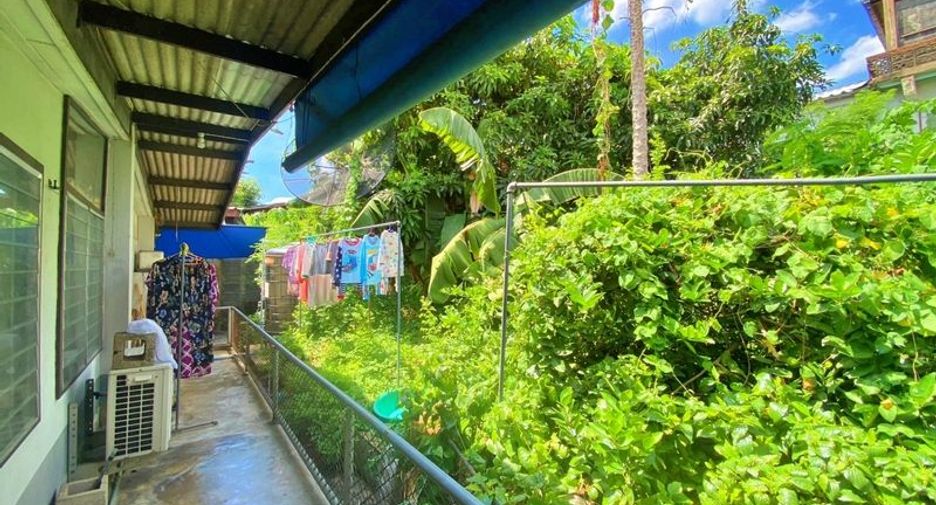 For sale 6 bedrooms house in Chatuchak, Bangkok