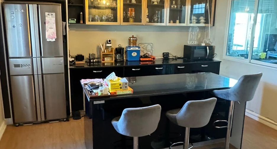 Haus zum Kauf mit 4 Zimmer in San Kamphaeng, Chiang Mai