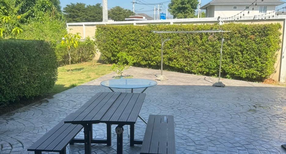 Haus zum Kauf mit 4 Zimmer in San Kamphaeng, Chiang Mai
