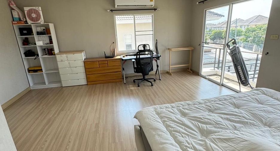 Haus zum Kauf mit 4 Zimmer in San Kamphaeng, Chiang Mai