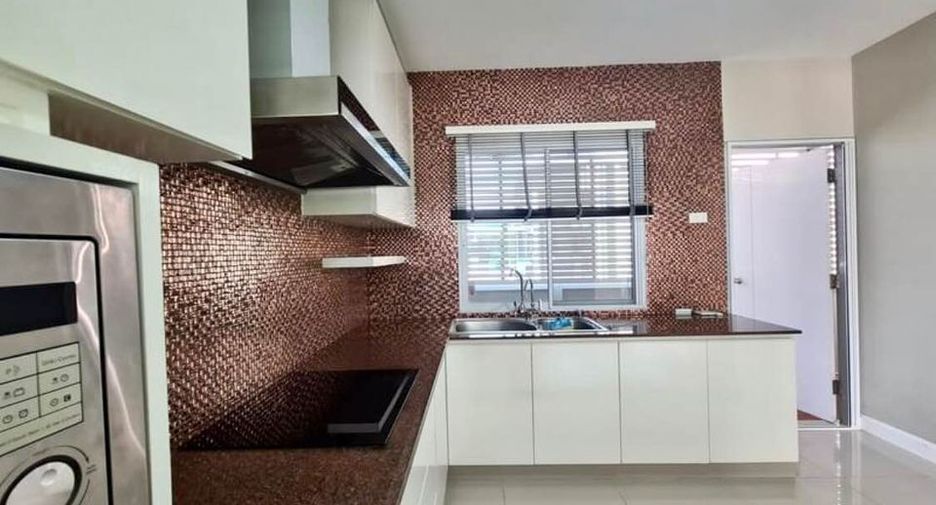 For sale 3 bedrooms house in San Sai, Chiang Mai