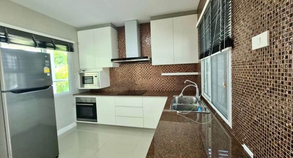 For sale 3 bedrooms house in San Sai, Chiang Mai