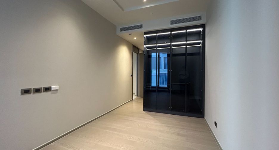 Condo en venta de 3 habitaciones en Khlong Toei, Bangkok