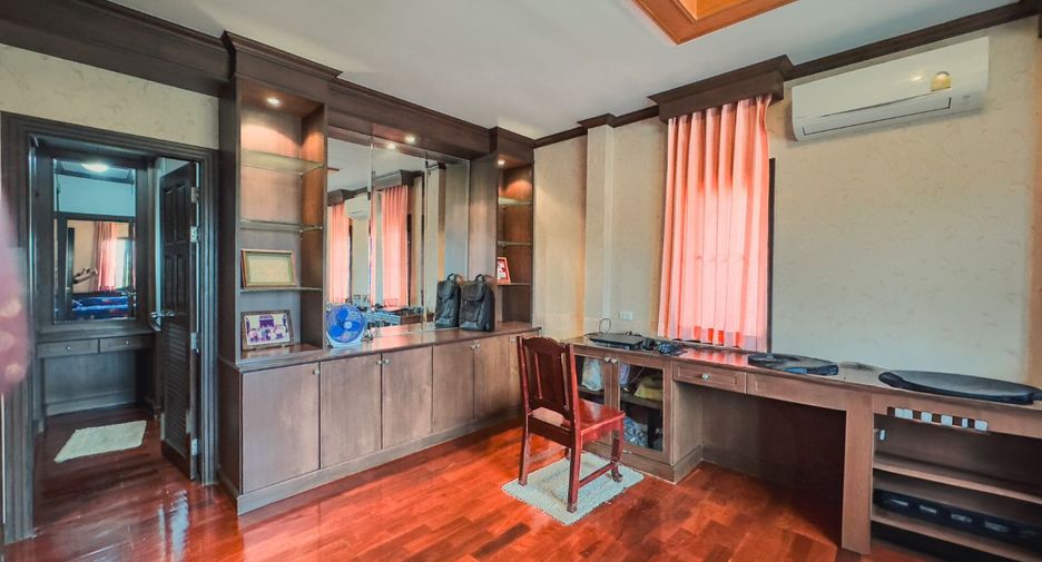 À vendre 3 chambres maison à Min Buri, Bangkok