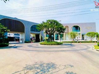 For sale 4 Beds house in Khlong Luang, Pathum Thani